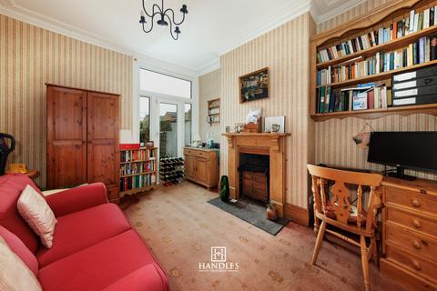 75 Greatheed Road, Leamington Spa, CV32 6ET
