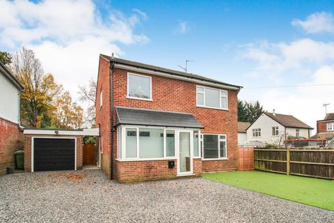 3 bedroom detached house for sale, Oak Road,  Farnborough , GU14