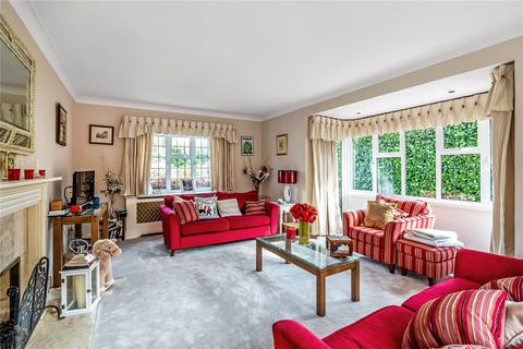 14 Pilgrims Way, Reigate, RH2 9LG