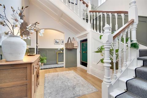 Flat 1, The Old Rectory Abbey Fields, East Hanningfield, Chelmsford, CM3 8XD