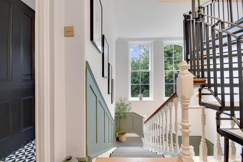 Flat 1, The Old Rectory Abbey Fields, East Hanningfield, Chelmsford, CM3 8XD