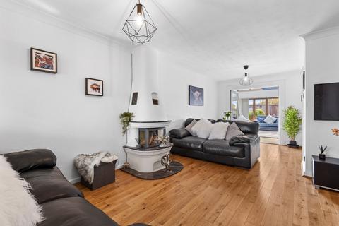 16 Souter Drive, Kilmarnock, KA3 7JD