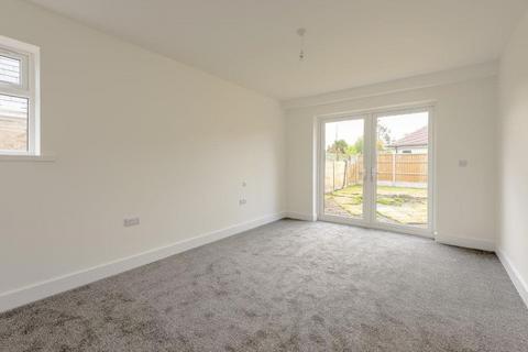 3 bedroom house for sale, Pinehurst Road, West Moors, FERNDOWN