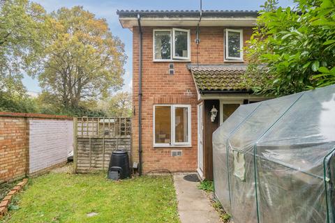 1 bedroom end of terrace house for sale, Chiltern Avenue, Farnborough, Hampshire, GU14