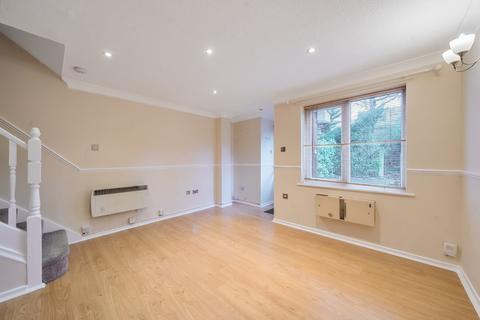 1 bedroom end of terrace house for sale, Chiltern Avenue, Farnborough, Hampshire, GU14