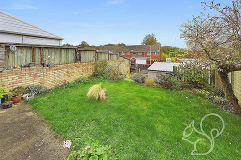 3 bedroom semi-detached house for sale, Meadow View Road, Sudbury