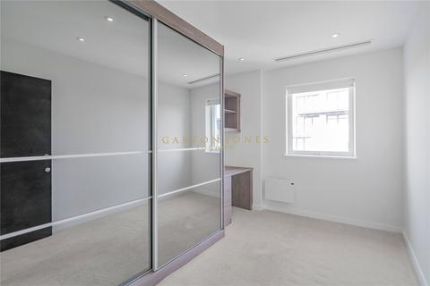 3 bedroom apartment to rent, Lanson Building, 348 Queenstown Road, London, SW11