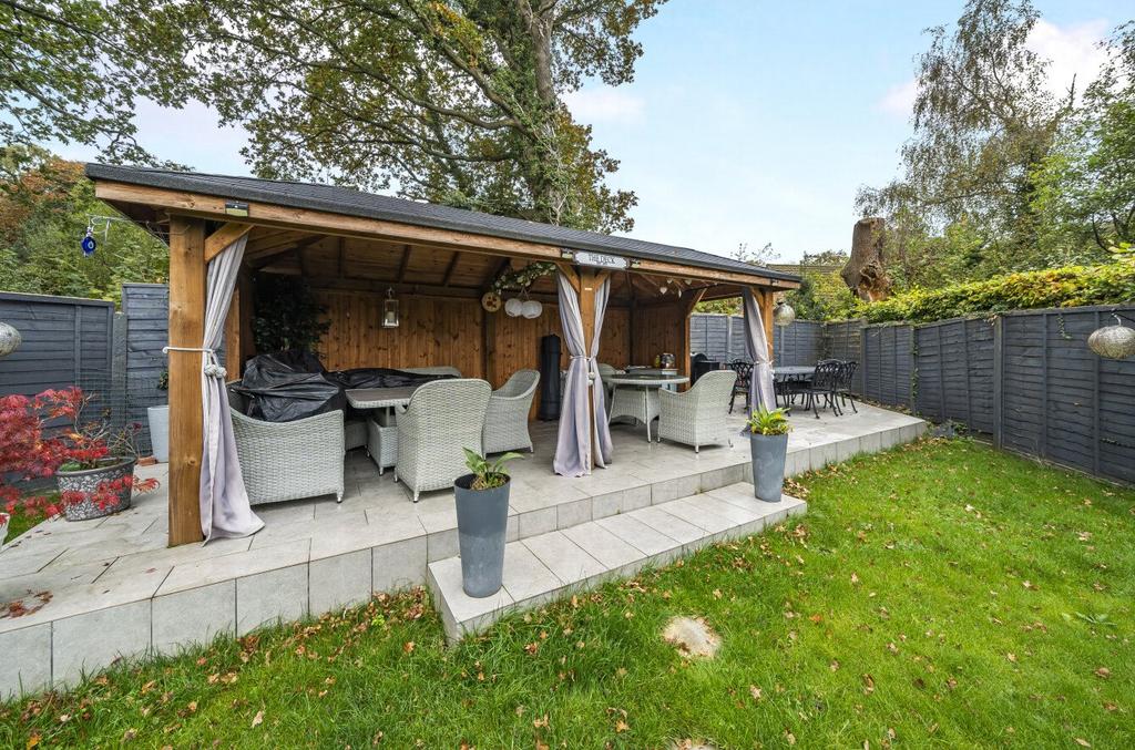 Alfresco Dining Area