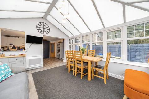 38 Brittens Close, Guildford, GU2 9RJ