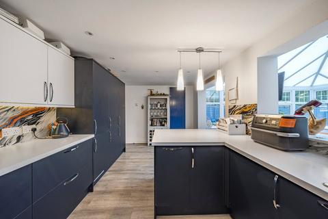 38 Brittens Close, Guildford, GU2 9RJ