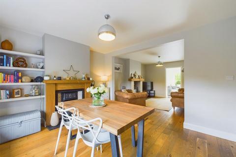 19 Hill Syke, Lowdham, Nottingham, NG14 7DE