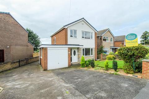 3 bedroom detached house for sale, Healey Drive, Ossett WF5