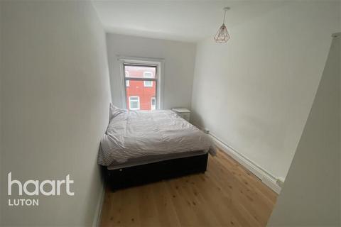 1 bedroom terraced house to rent, Cambridge Street