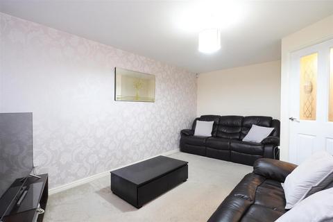 3 bedroom detached house for sale, Alder Road, Whinmoor, Leeds