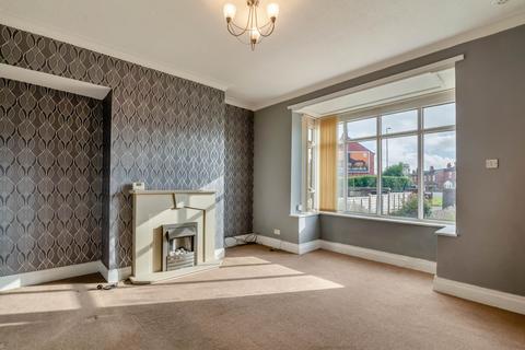 194 Bradford Road, Tingley, Wakefield, WF3 1RX