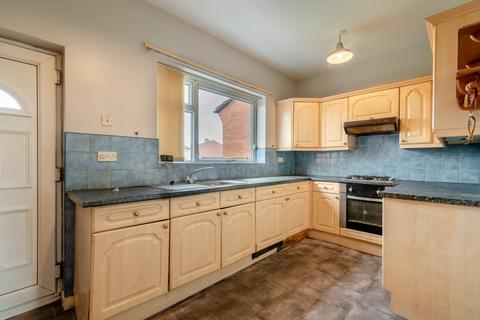 194 Bradford Road, Tingley, Wakefield, WF3 1RX