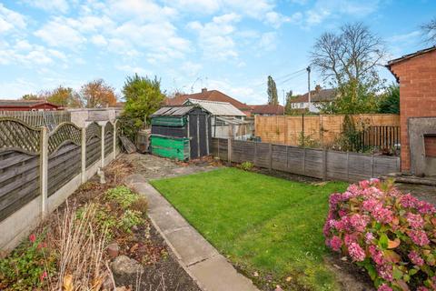 194 Bradford Road, Tingley, Wakefield, WF3 1RX