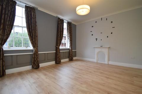 1 bedroom apartment to rent, South Parade, Wakefield WF1