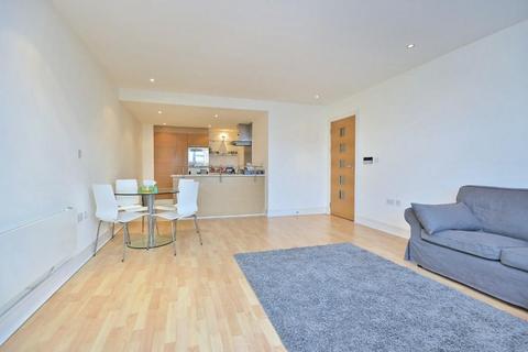 1 bedroom flat to rent, Howard Building, 368 Queenstown Road, London, SW11