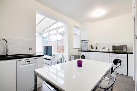 3 bedroom terraced house for sale, Suffolk Road, Enfield