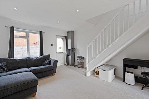 3 bedroom end of terrace house for sale, Lionheart Way, Bursledon, Southampton, Hampshire. SO31 8HN