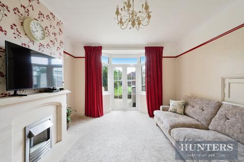 33 Burns Way, Hounslow, TW5 9BL