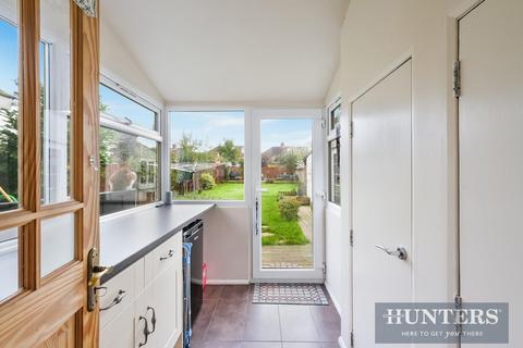 33 Burns Way, Hounslow, TW5 9BL