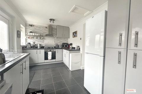 17 Carrmyers, Hare Law, Stanley, DH9 8DR