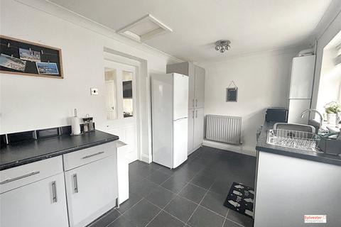 17 Carrmyers, Hare Law, Stanley, DH9 8DR
