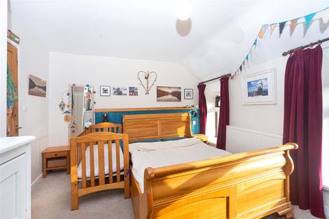 2 bedroom end of terrace house for sale, Brynrefail, Caernarfon, Gwynedd, LL55