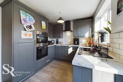 22 Burnside Avenue, Chapel En Le Frith, High Peak, SK23 0BA