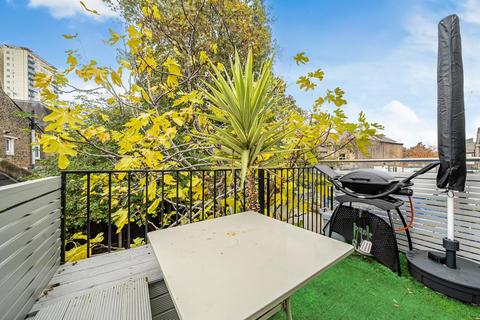Flat 2, 42 Townmead Road, London, SW6 2RR