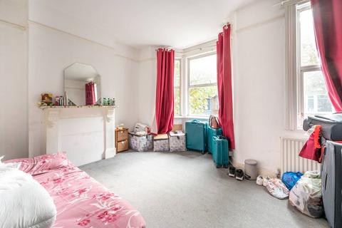 3 bedroom terraced house for sale, Haldane Road, East Ham, London, E6