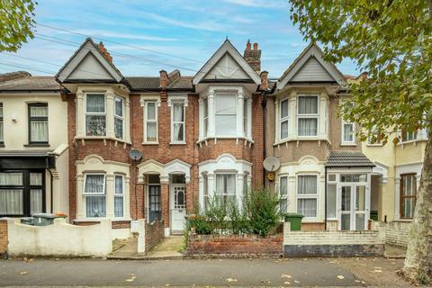 3 bedroom terraced house for sale, Haldane Road, East Ham, London, E6