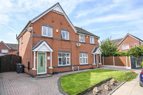 3 bedroom semi-detached house for sale, Barberry Crescent, Netherton