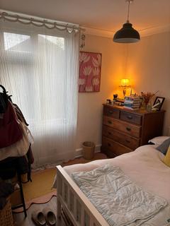 2 bedroom apartment to rent, Mornington Road, Leytonstone, E11