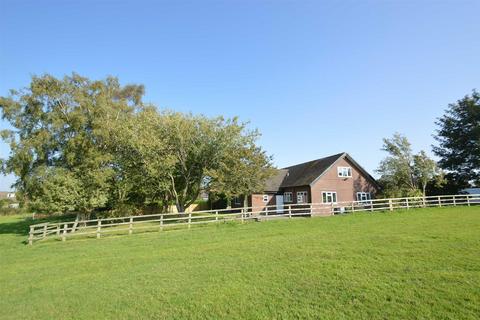 4 bedroom house to rent, Penningtons Lane, Gawsworth, Macclesfield