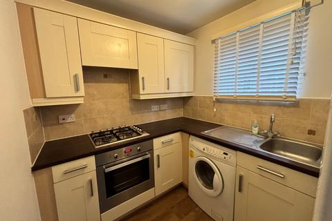 2 bedroom apartment to rent, Kyle Close, Renishaw, Sheffield, S21