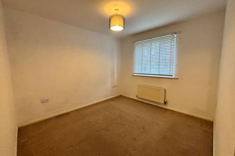 2 bedroom apartment to rent, Kyle Close, Renishaw, Sheffield, S21