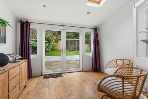 3 bedroom semi-detached house for sale, Friday Hill West, London E4