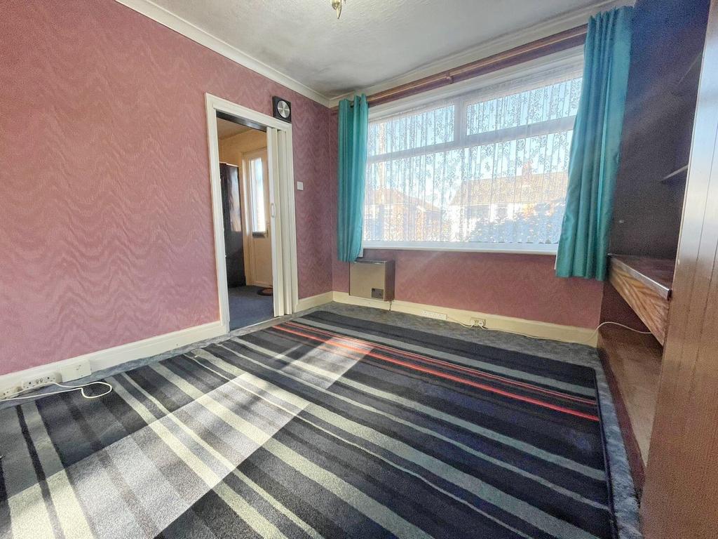 Room 2.jpg