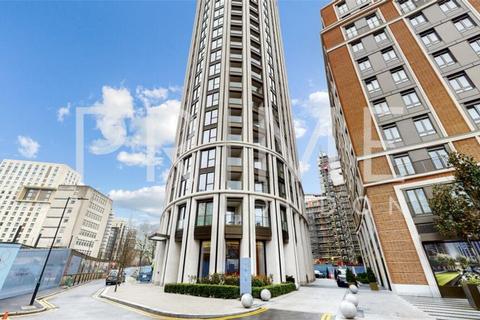 2 bedroom apartment to rent, Westmark Tower, London W2