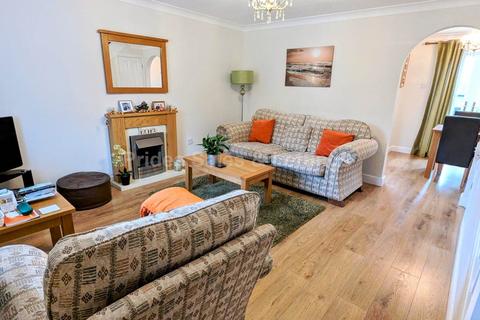 7 Blacks Close, Waddington, Lincoln, LN5 9SG