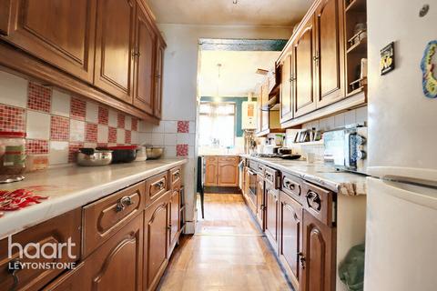 3 bedroom terraced house for sale, Peterborough Road, London