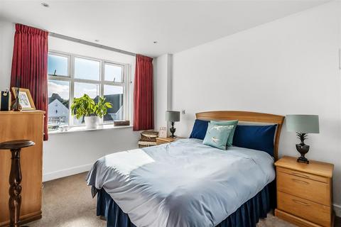 Flat 1, St Michaels Court, 57 The Street, Ashtead, KT21 1AA