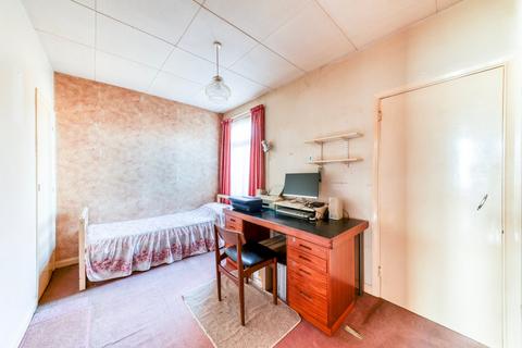 33 Edward Road, Croydon, CR0 6DZ