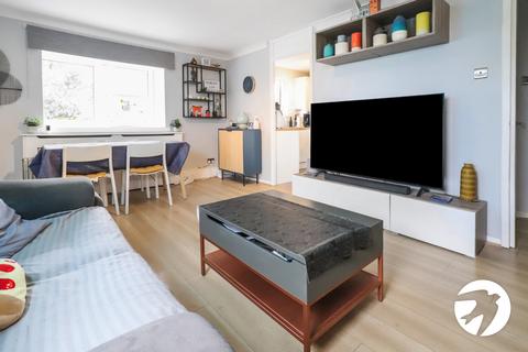 2 bedroom flat for sale, Heathdene Drive, Belvedere, DA17