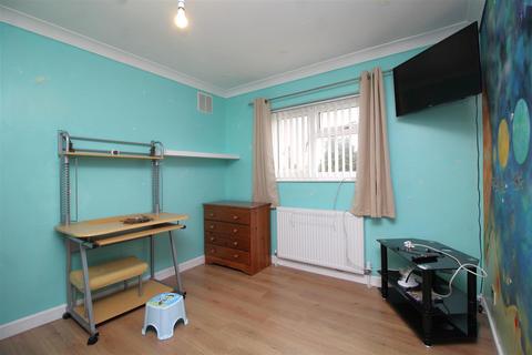 21 Dover Road, Walton, Peterborough, PE4 6JG