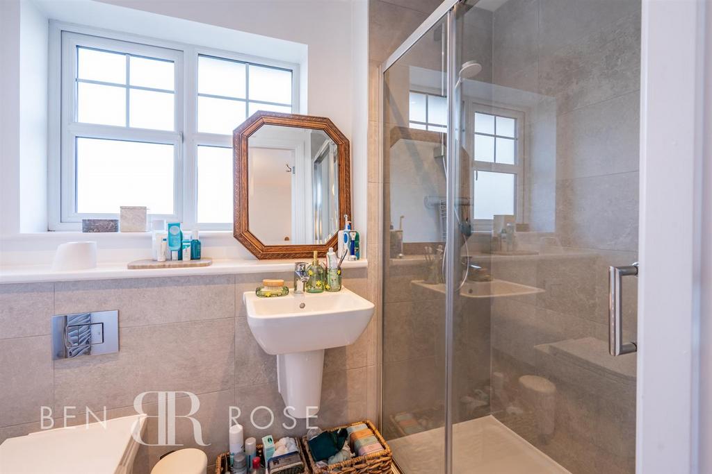 Master En-suite