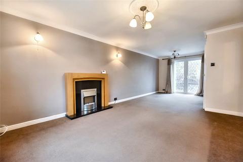 3 bedroom detached house for sale, Smalewell Road, Pudsey, West Yorkshire